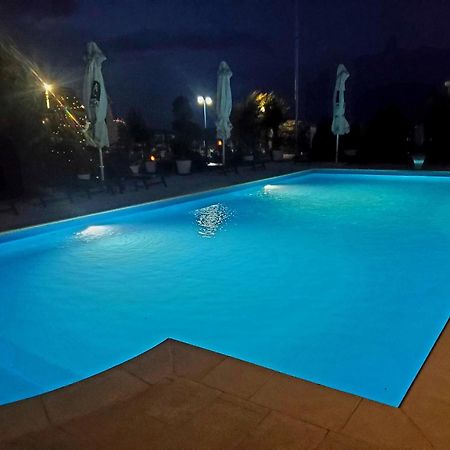 Hotel Casa Ok By Ovo Vama Veche Exterior foto