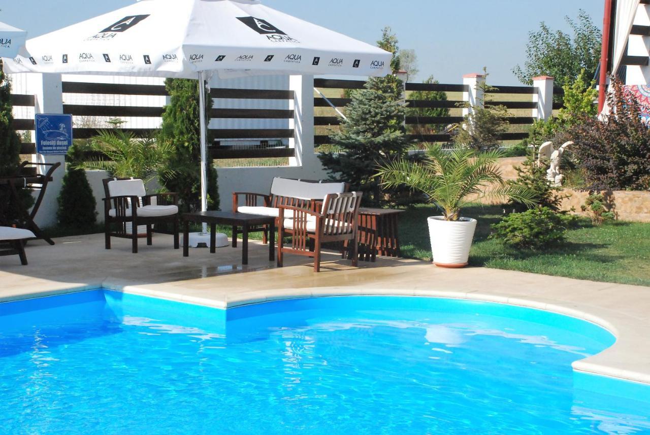 Hotel Casa Ok By Ovo Vama Veche Exterior foto