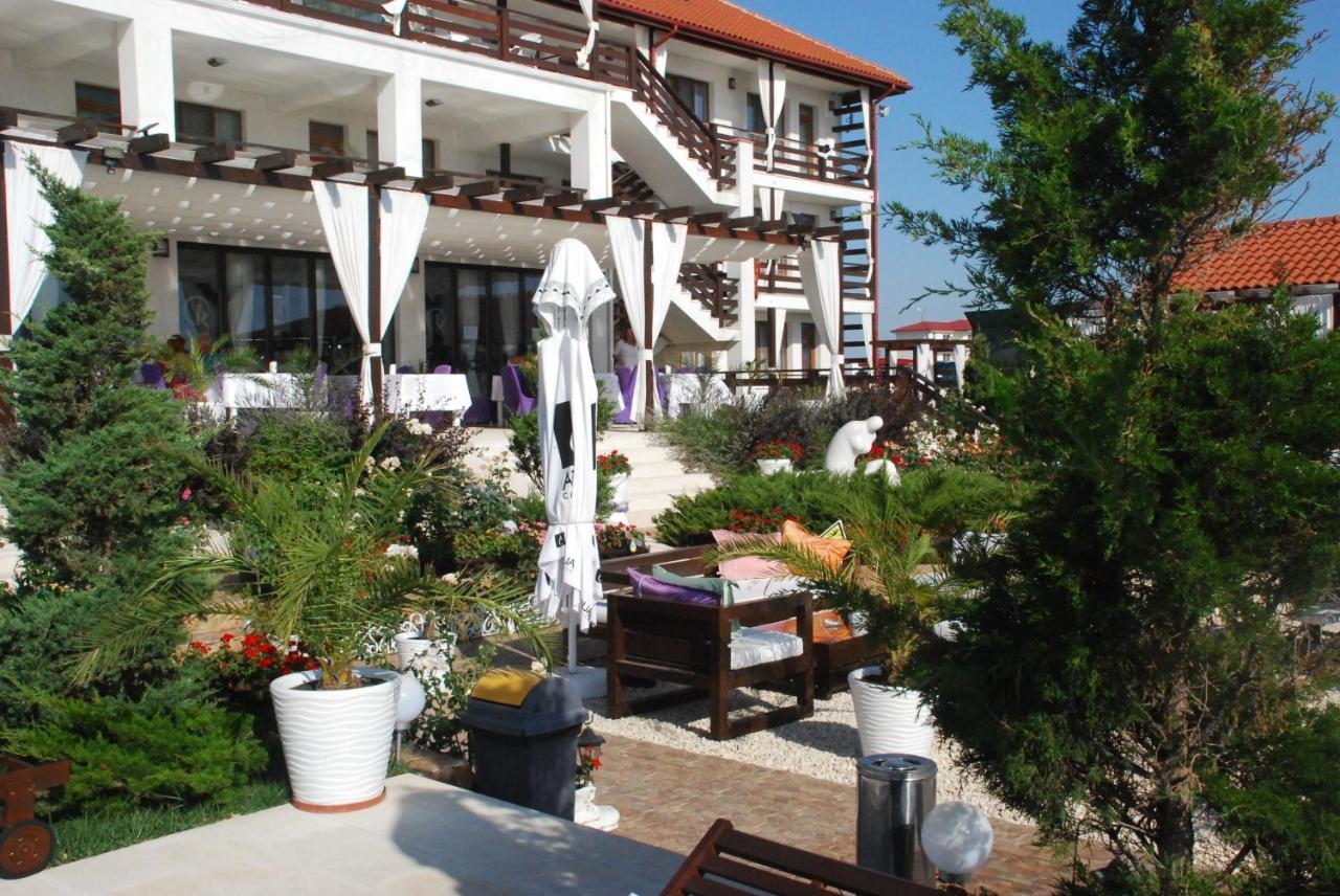 Hotel Casa Ok By Ovo Vama Veche Exterior foto
