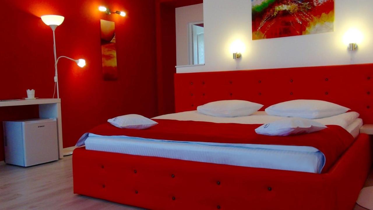 Hotel Casa Ok By Ovo Vama Veche Exterior foto