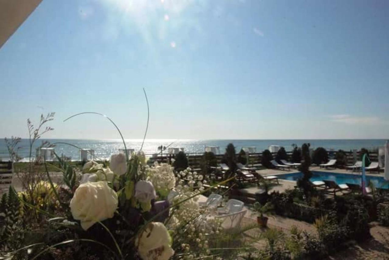 Hotel Casa Ok By Ovo Vama Veche Exterior foto